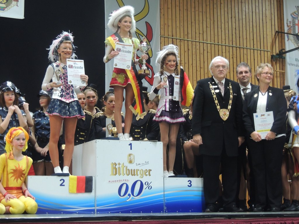 20151116-Adina-01-Web